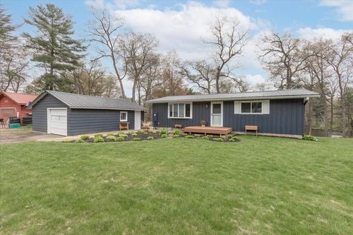 E5740 803rd Ave, Menomonie, WI, 54751-5917 | Card Image