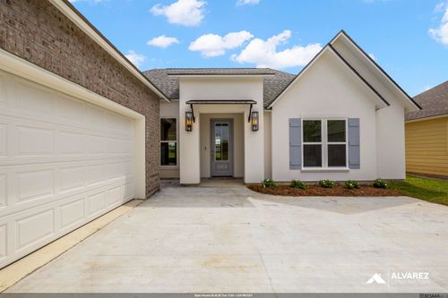 18960 Frankel Ave, Zachary, LA, 70791 | Card Image