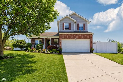 1087 Dusty Ct, Greenwood, IN, 46143-6938 | Card Image