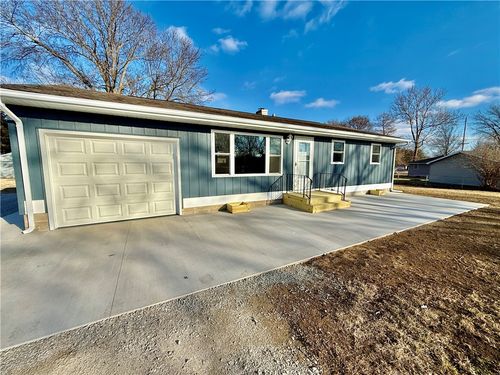 1952 S Westgate Drive, Decatur, IL, 62521 | Card Image