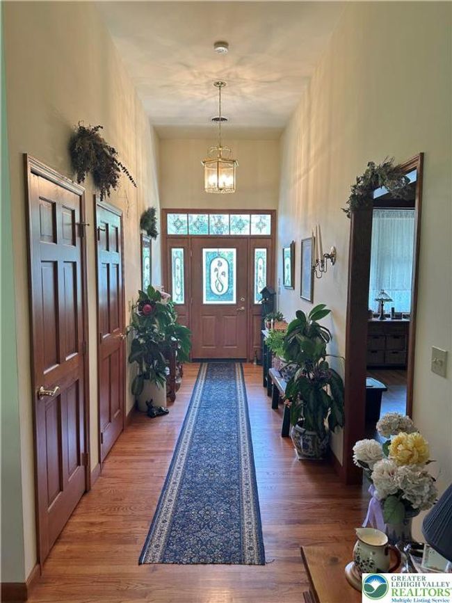 1437 Nectarine Rd, House other with 6 bedrooms, 4 bathrooms and null parking in DANIELSVILLE PA | Image 7