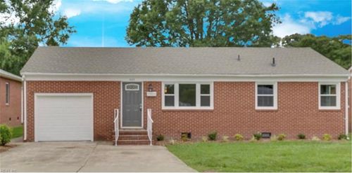 925 South Ave, Newport News, VA, 23605-1541 | Card Image