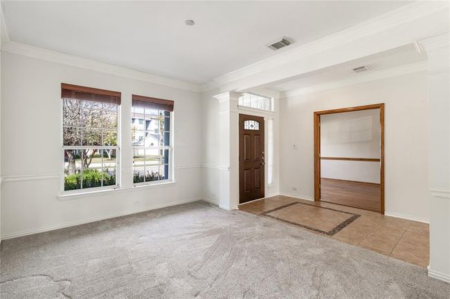 Formal dining | Image 10