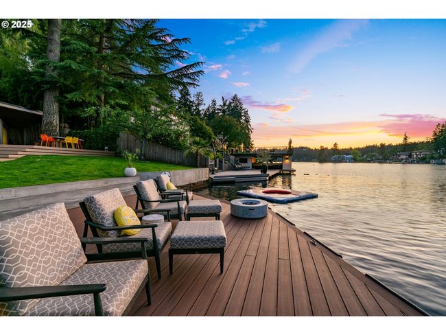 1115 Lake Front Rd, House other with 4 bedrooms, 4 bathrooms and 2 parking in Lake Oswego OR | Image 46