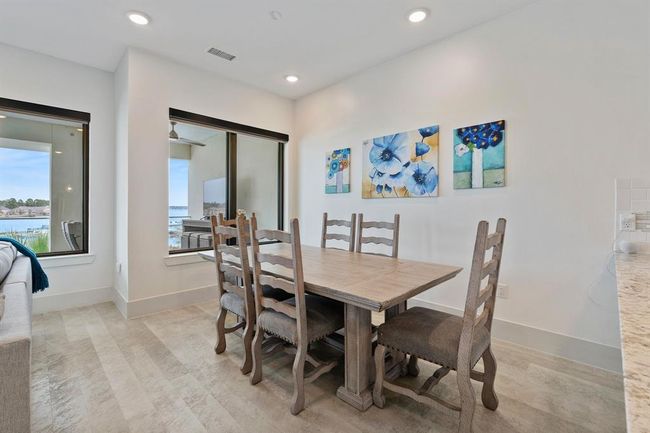 UNIT-213 - 199 Waterpoint Ct, Condo with 3 bedrooms, 3 bathrooms and 2 parking in Montgomery TX | Image 7