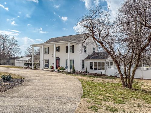 8 Westwood Dr, Harrison, AR, 72601-4841 | Card Image