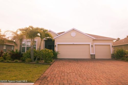 676 Stonebriar Dr Se, Palm Bay, FL, 32909-2381 | Card Image