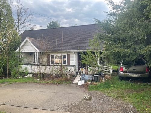 4114 Miller St, Butler, PA, 16001-2960 | Card Image