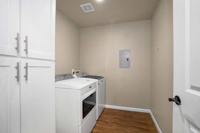709 Waterford, Condo with 2 bedrooms, 1 bathrooms and null parking in Pinole CA | Image 18