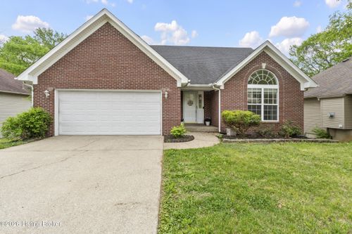 6202 Whispering Hills Blvd, Louisville, KY, 40219-2500 | Card Image