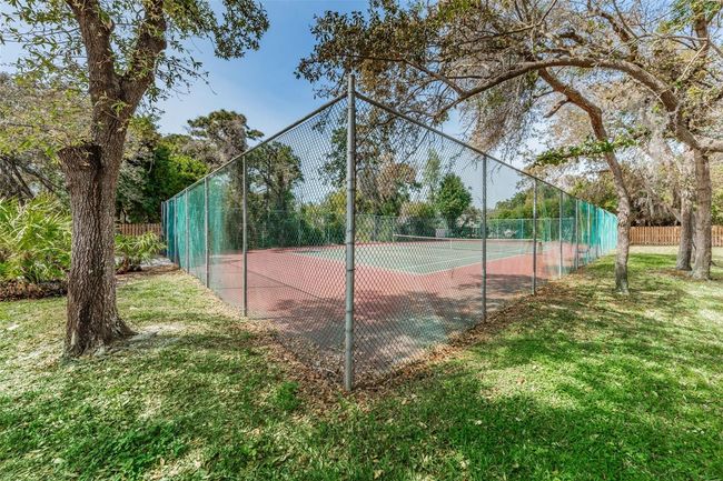 APT-200J - 300 S Florida Ave, Condo with 2 bedrooms, 2 bathrooms and null parking in TARPON SPRINGS FL | Image 55