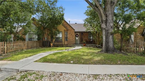 734 Summerwood Dr, New Braunfels, TX, 78130-3627 | Card Image