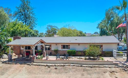 1238 Cedar St, Ramona, CA, 92065-1322 | Card Image