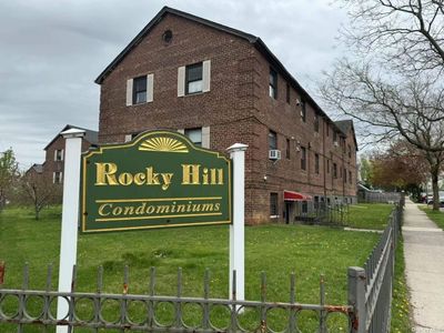 D2 - 201-02 Rocky Hill Road, Condo with 1 bedrooms, 1 bathrooms and null parking in Bayside NY | Image 1