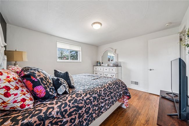 477 Lois Dr, House other with 3 bedrooms, 2 bathrooms and 1 parking in Pittsburgh PA | Image 16