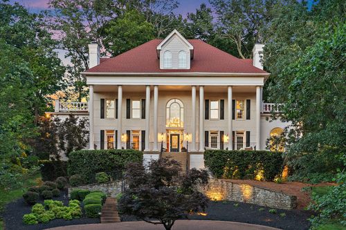 30 Park Mdws, Nashville, TN, 37215-5826 | Card Image