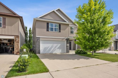 5543 Tuscan Ct S, Fargo, ND, 58104-4436 | Card Image
