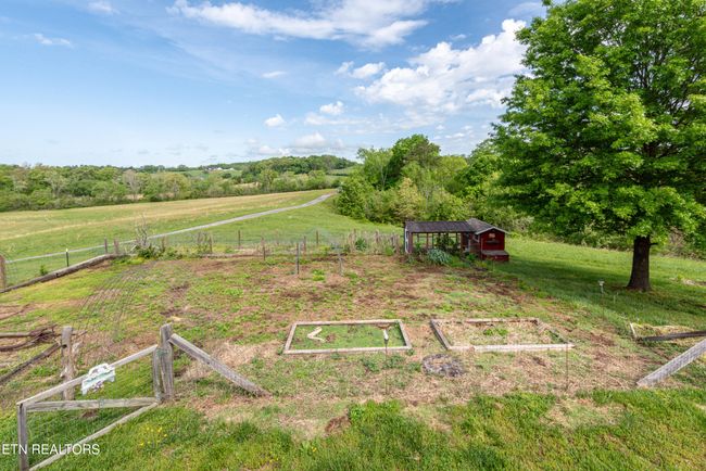 7649 Ray Ln, House other with 3 bedrooms, 2 bathrooms and null parking in Maryville TN | Image 44