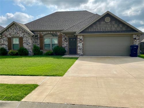 1747 Charismatic Dr, Prairie Grove, AR, 72753-6043 | Card Image