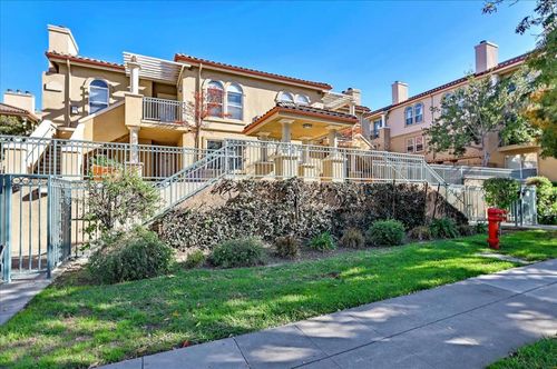 unit-231-952 S 11th St, San Jose, CA, 95112-2477 | Card Image