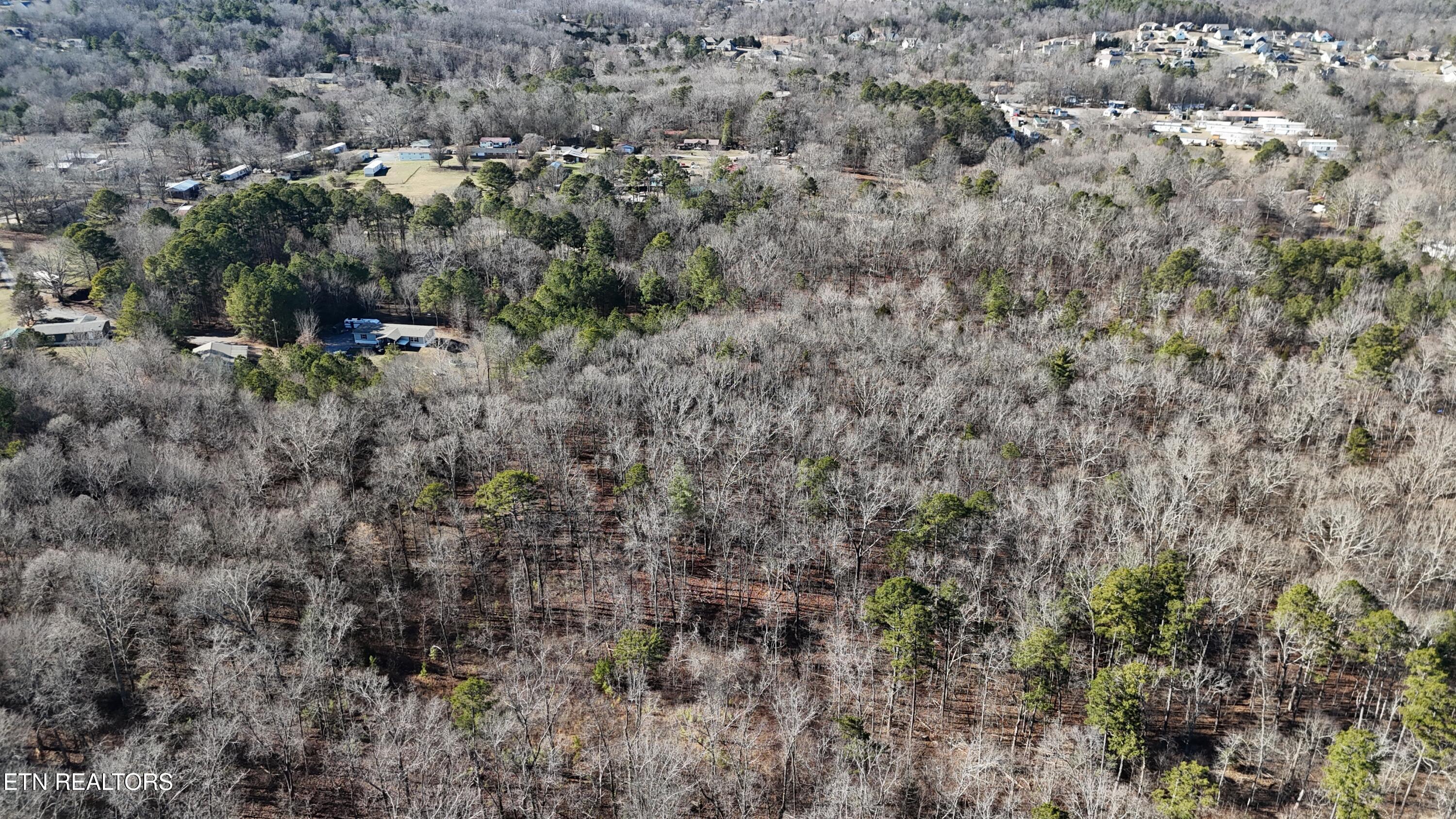 Land in Rockwood 2