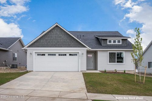 11834 N Entwistle Way, Rathdrum, ID, 83858-7441 | Card Image
