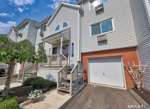15f-925 Oronoke Rd, Waterbury, CT, 06708-3961 | Card Image