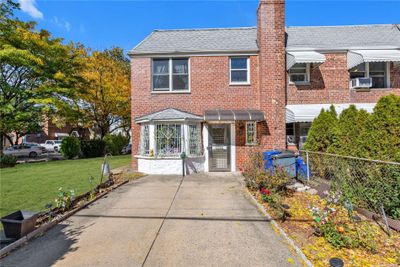 66-05 Garfield Avenue, House other with 5 bedrooms, 2 bathrooms and null parking in Woodside NY | Image 1