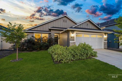 5634 S Memory Ave, Meridian, ID, 83642-8772 | Card Image