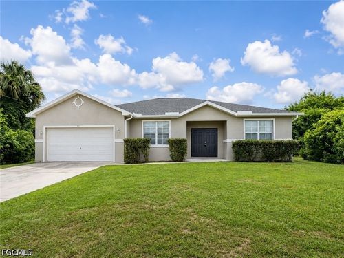 530 Kilgour Ave, Lehigh Acres, FL, 33974-4525 | Card Image