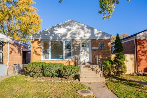 12421 S Honore St, Calumet Park, IL, 60827-5618 | Card Image