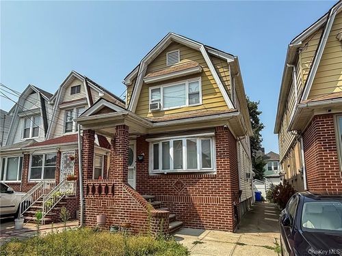 1672 E 46th St, Brooklyn, NY, 11234-3605 | Card Image