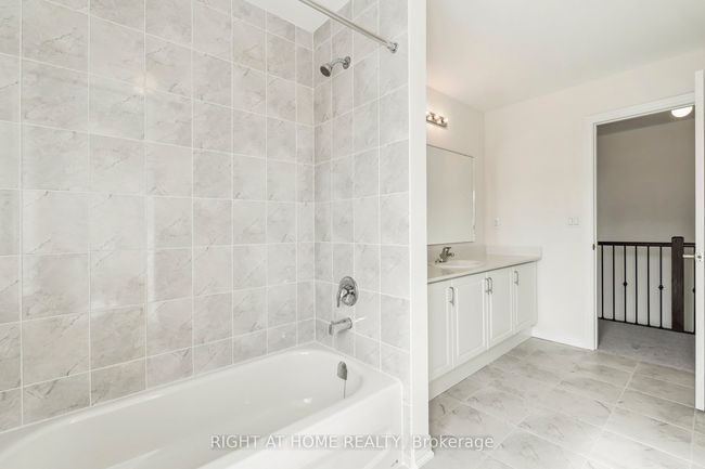 1286 Davis Loop, House other with 4 bedrooms, 3 bathrooms and 4 parking in Lefroy ON | Image 22