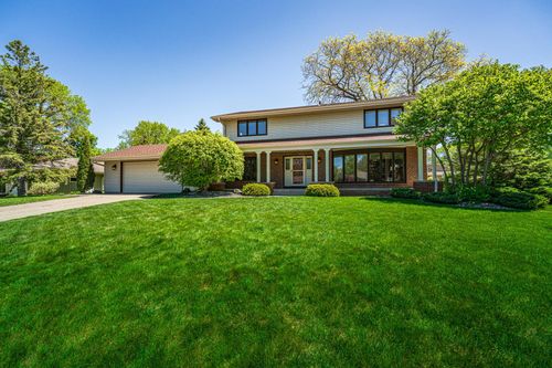 3052 Cherrywood Ct, Eagan, MN, 55121-1901 | Card Image