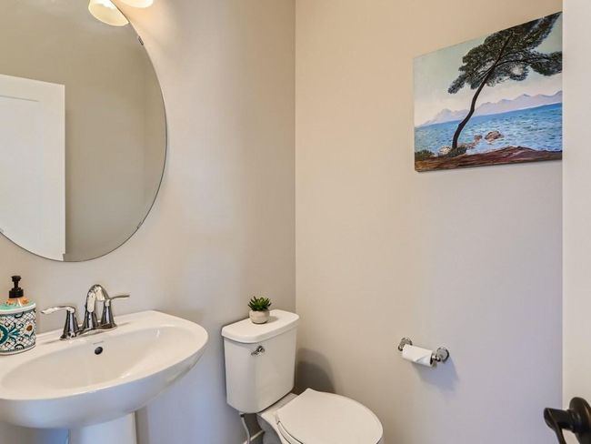 22 Powder Room.jpg | Image 14