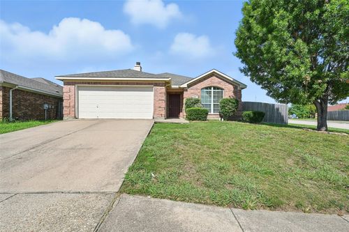 7307 Lake Front Trl, Arlington, TX, 76002-4750 | Card Image