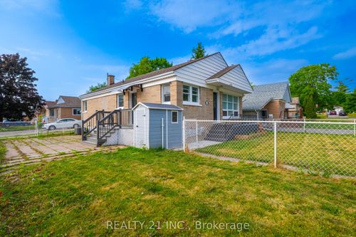 160 Elizabeth Ave, Peterborough, ON, K9H5E3 | Card Image