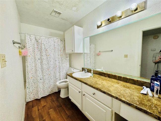 APT-308 - 4301 Lizshire Ln, Condo with 2 bedrooms, 1 bathrooms and null parking in ORLANDO FL | Image 9