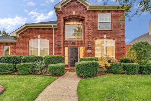 2308 Greenview Dr, Carrollton, TX, 75010-4431 | Card Image