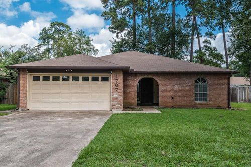 1707 Lindy Ln, Conroe, TX, 77301-4019 | Card Image