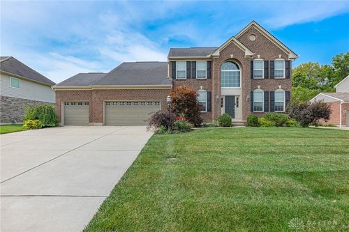 10049 Meadow Woods Ln, Washingtn Twp, OH, 45458-9701 | Card Image