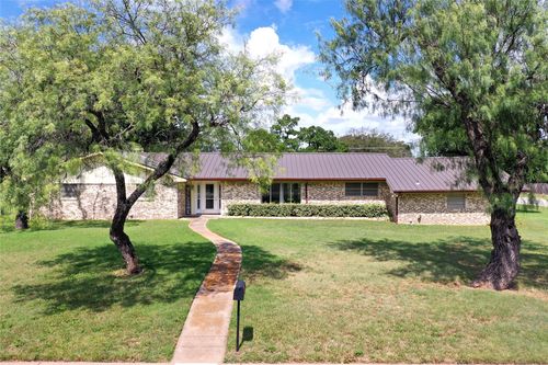 281 Oak Ridge St, Jacksboro, TX, 76458-2019 | Card Image