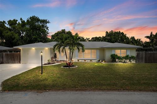 2979 Del Rio Dr, Belleair Bluffs, FL, 33770-1703 | Card Image