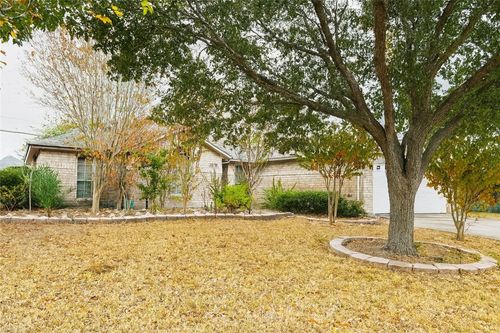 3426 Bollinger St, Corpus Christi, TX, 78414-3655 | Card Image