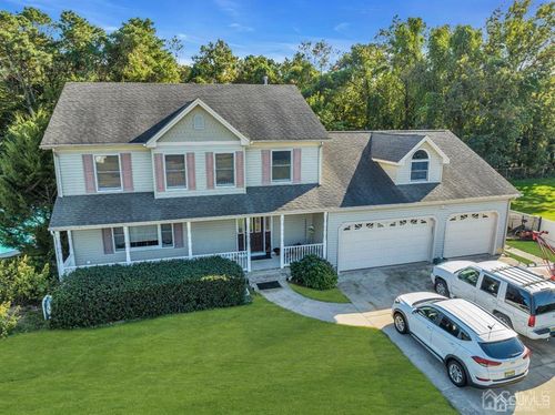 527 Vanderbilt Avenue, Berkeley, NJ, 08721 | Card Image