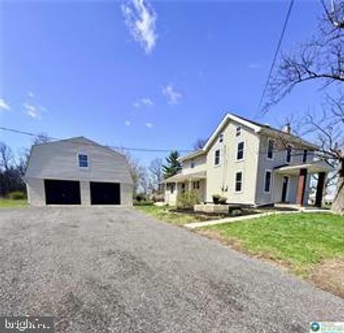 720 Union Rd, QUAKERTOWN, PA, 18951-2550 | Card Image