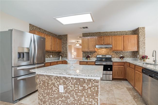 11228 Pickard Ln, House other with 4 bedrooms, 3 bathrooms and 4 parking in Austin TX | Image 9
