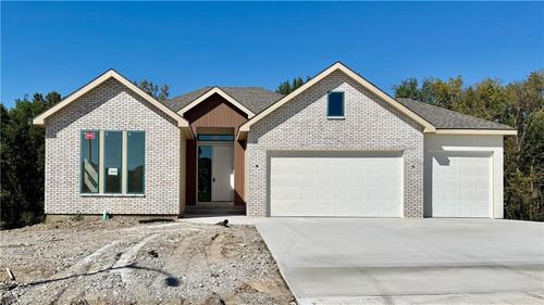 9004 N Everton Ave, Kansas City, MO, 64153 | Card Image