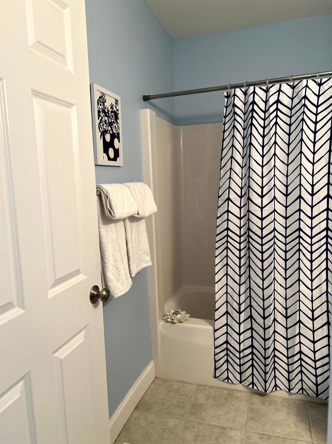 11 Cielo Dr, House other with 2 bedrooms, 2 bathrooms and null parking in Dover NH | Image 33