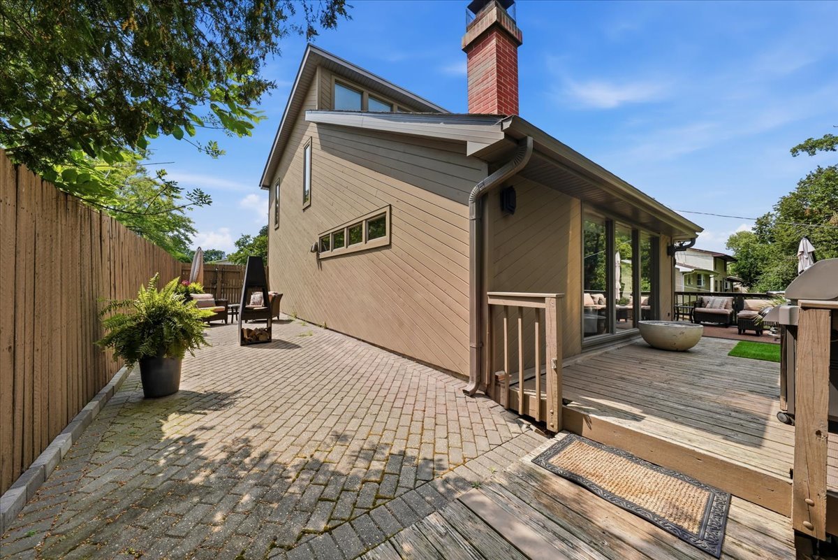 Residential in Shorewood 2